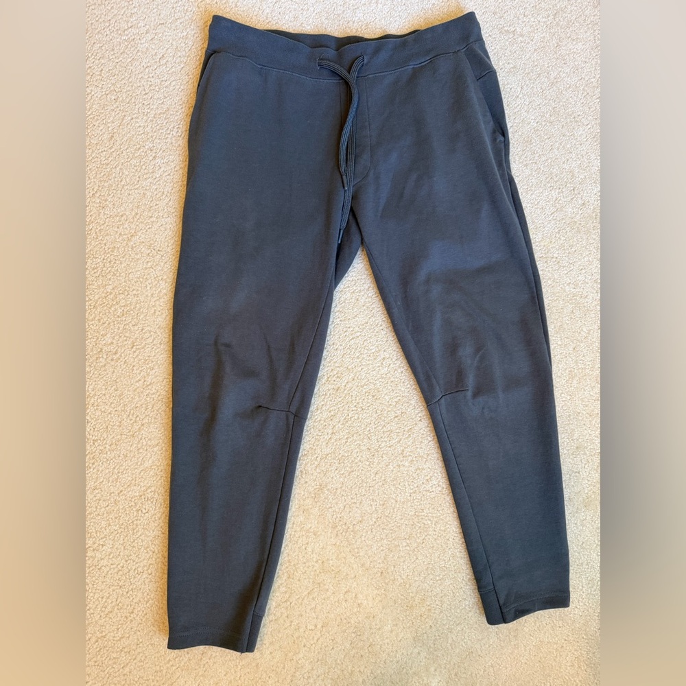 Minimalist Black Joggers Men’s Large Lounge Sweatpants Athleisure Basic